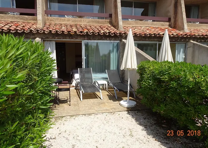 Hotell 83 Le Lavandou